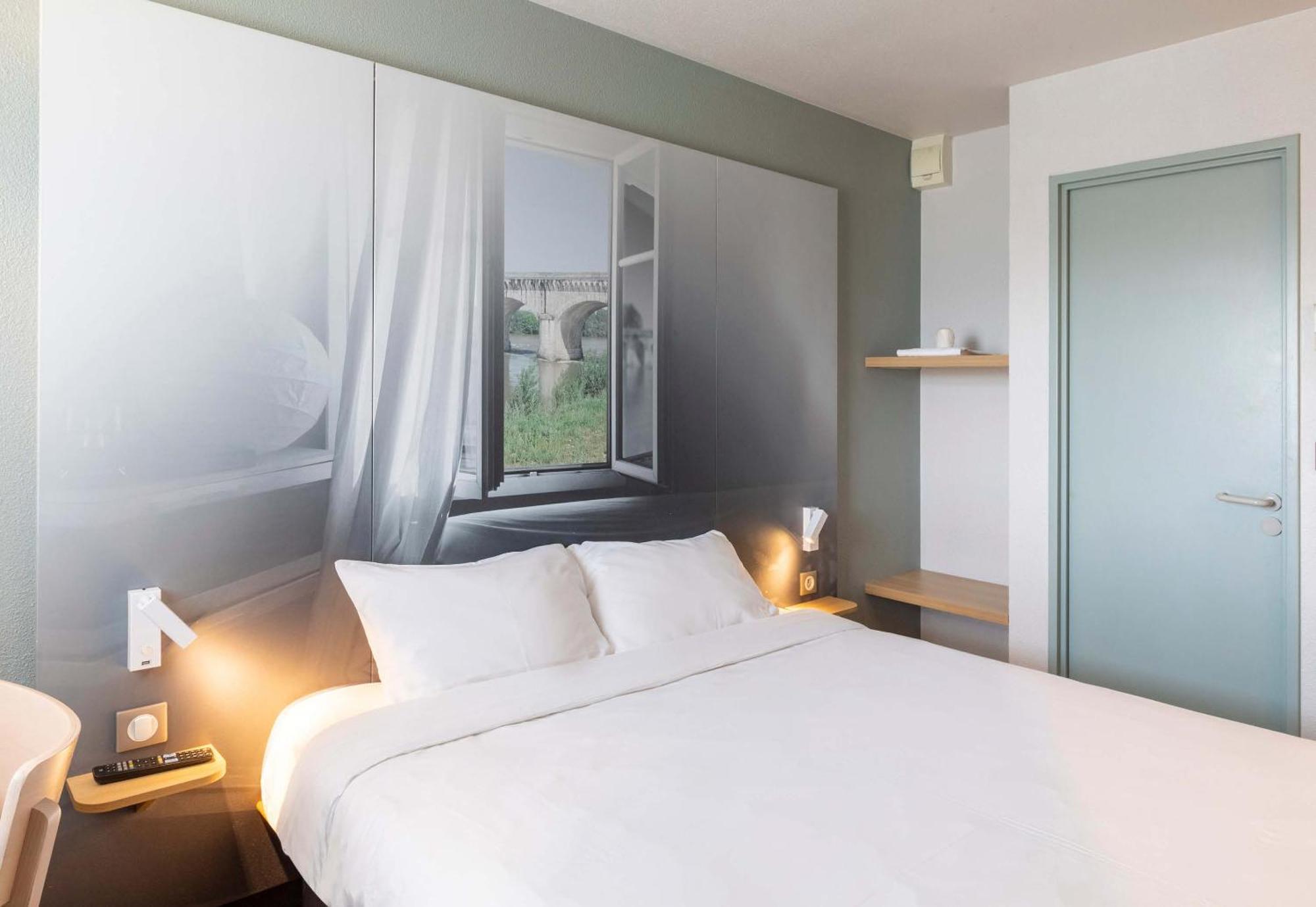 B&B Hotel أجان المظهر الخارجي الصورة